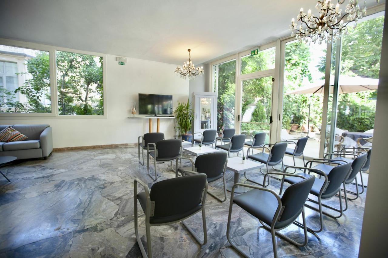 Hotel Maestri Riccione Eksteriør billede