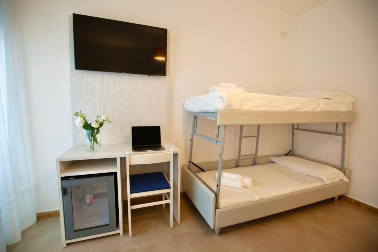 Hotel Maestri Riccione Eksteriør billede