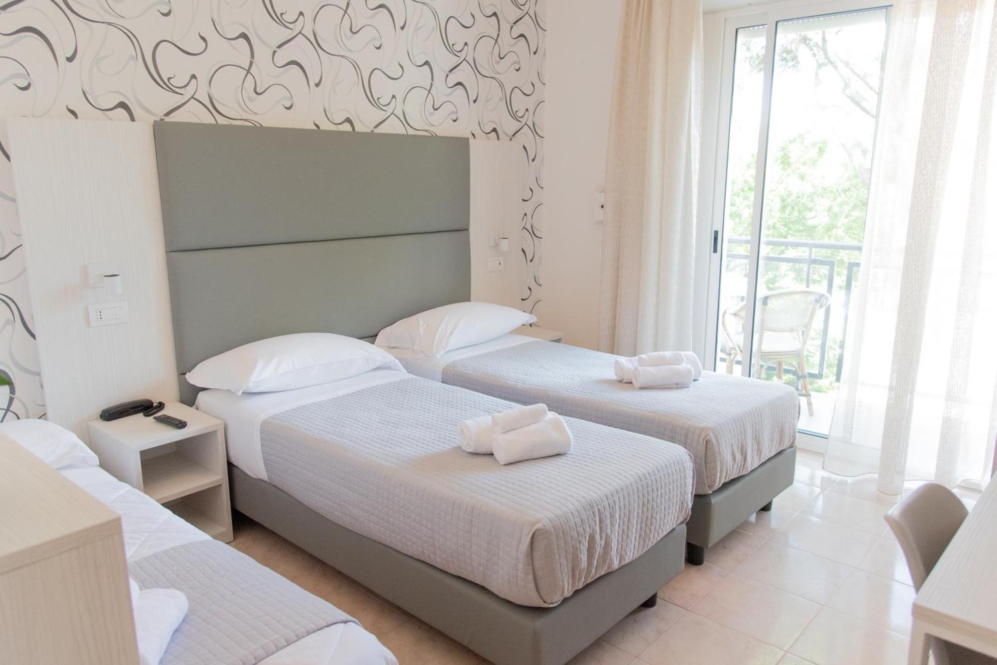 Hotel Maestri Riccione Eksteriør billede